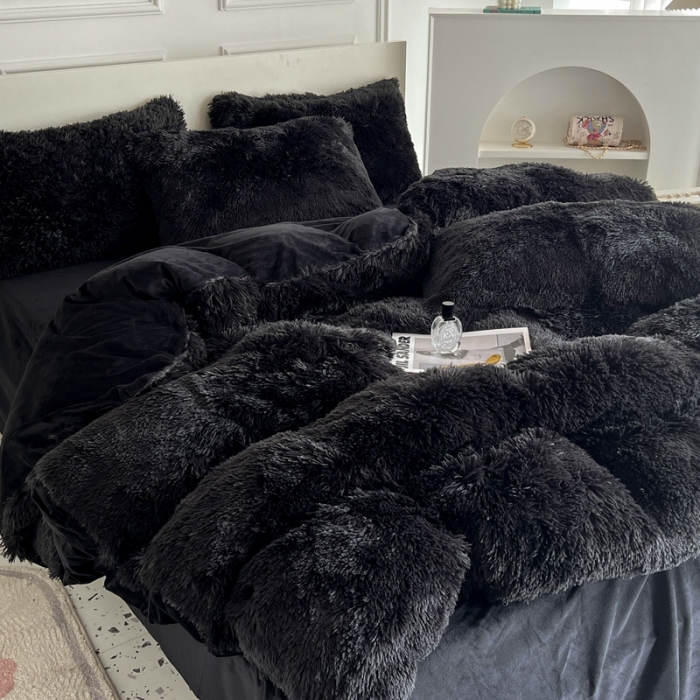 91家纺网 家纺一手货源 找家纺 邦妮家纺 2024新款云貂绒纯色四件套 黑色