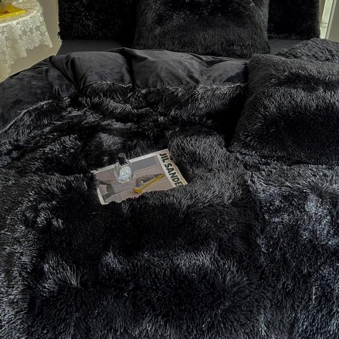 91家纺网 家纺一手货源 找家纺 邦妮家纺 2024新款云貂绒纯色四件套 黑色