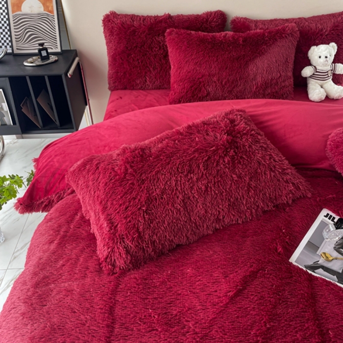 91家纺网 家纺一手货源 找家纺 邦妮家纺 2024新款云貂绒纯色四件套 红色