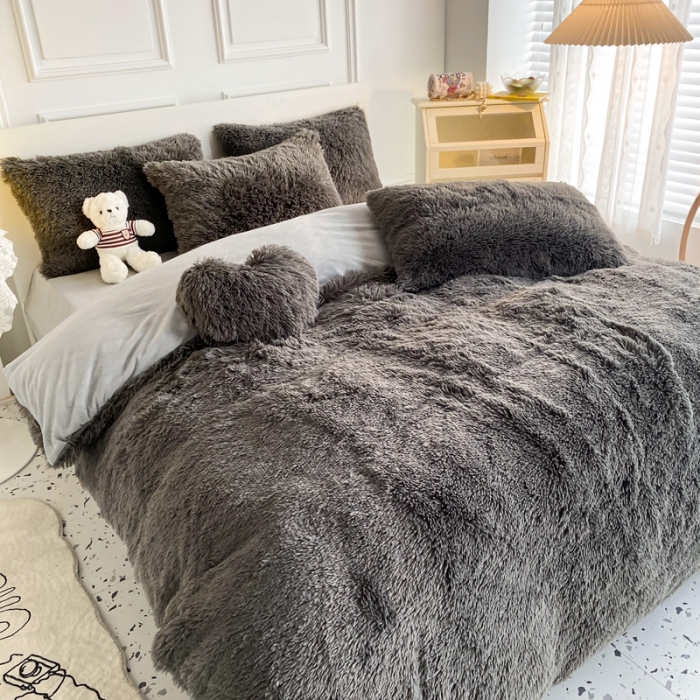 91家纺网 家纺一手货源 找家纺 邦妮家纺 2024新款云貂绒纯色四件套 灰色