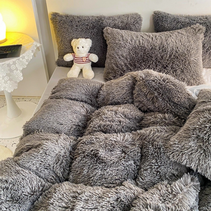 91家纺网 家纺一手货源 找家纺 邦妮家纺 2024新款云貂绒纯色四件套 灰色