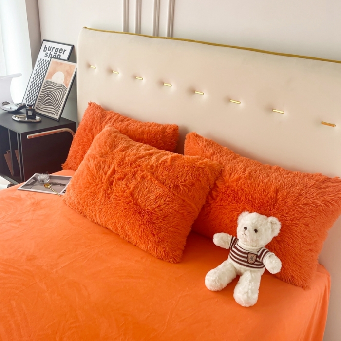 91家纺网 家纺一手货源 找家纺 邦妮家纺 2024新款云貂绒纯色四件套 桔色