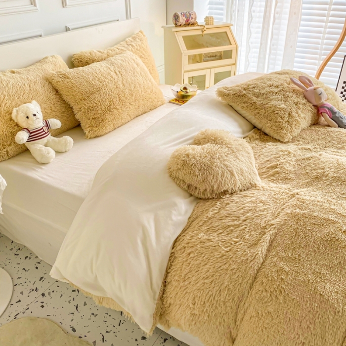 91家纺网 家纺一手货源 找家纺 邦妮家纺 2024新款云貂绒纯色四件套 卡其