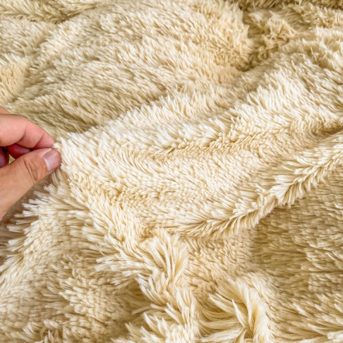 91家纺网 家纺一手货源 找家纺 邦妮家纺 2024新款云貂绒纯色四件套 卡其