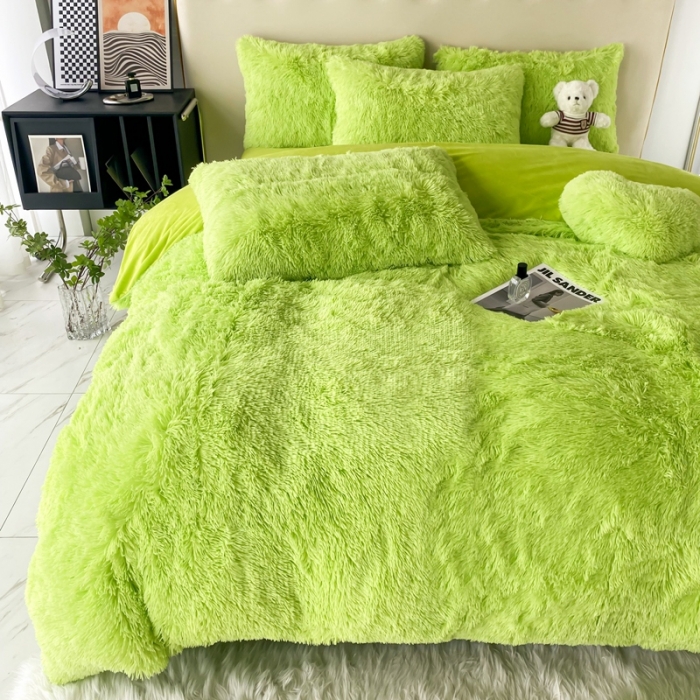 91家纺网 家纺一手货源 找家纺 邦妮家纺 2024新款云貂绒纯色四件套 绿色