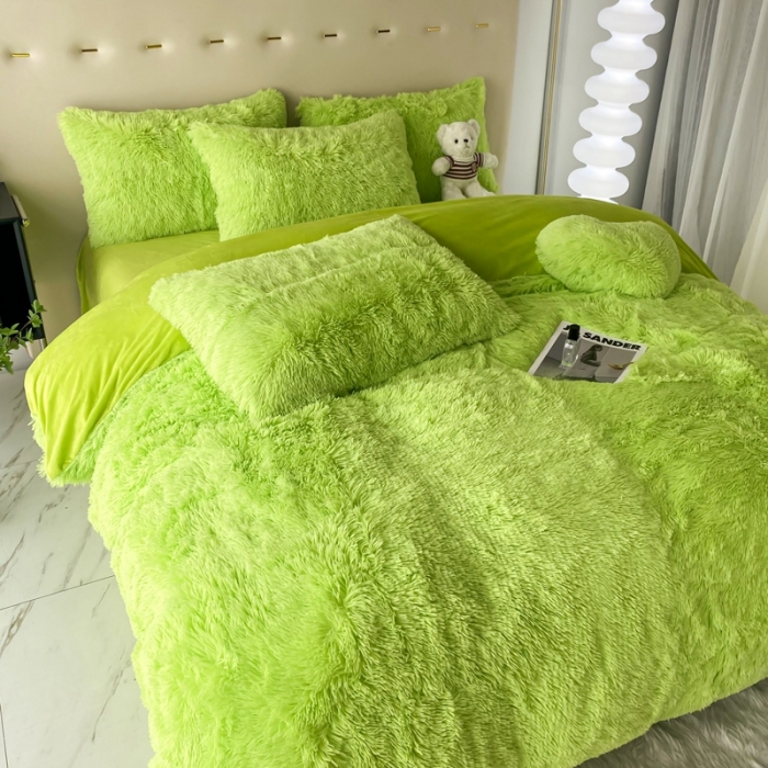 91家纺网 家纺一手货源 找家纺 邦妮家纺 2024新款云貂绒纯色四件套 绿色