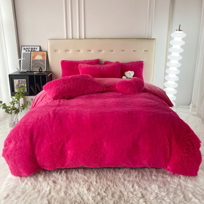 91家纺网 家纺一手货源 找家纺 邦妮家纺 2024新款云貂绒纯色四件套 玫红