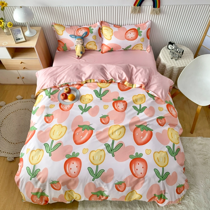 91家纺网 家纺一手货源 找家纺 乐居坊 2022新款芦荟棉印花四件套 草莓奇遇