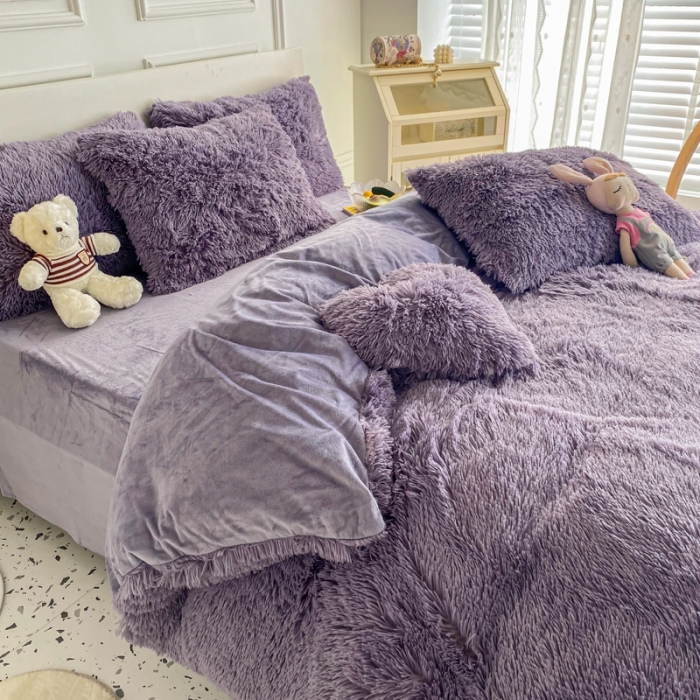 91家纺网 家纺一手货源 找家纺 邦妮家纺 2024新款云貂绒纯色四件套 烟灰紫