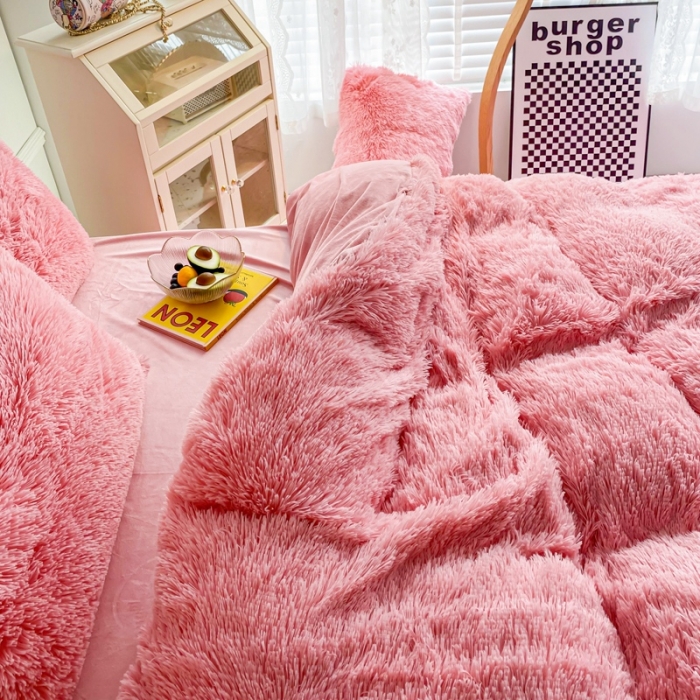 91家纺网 家纺一手货源 找家纺 邦妮家纺 2024新款云貂绒纯色四件套 玉色