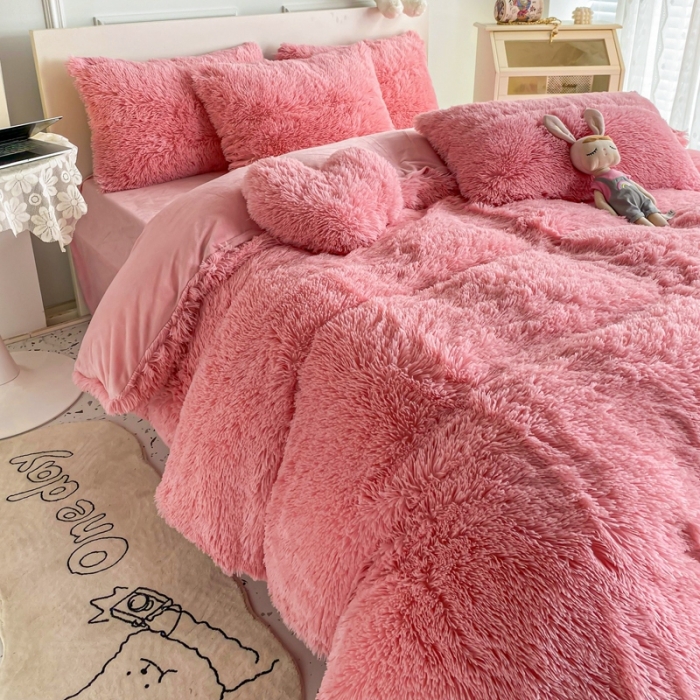 91家纺网 家纺一手货源 找家纺 邦妮家纺 2024新款云貂绒纯色四件套 玉色