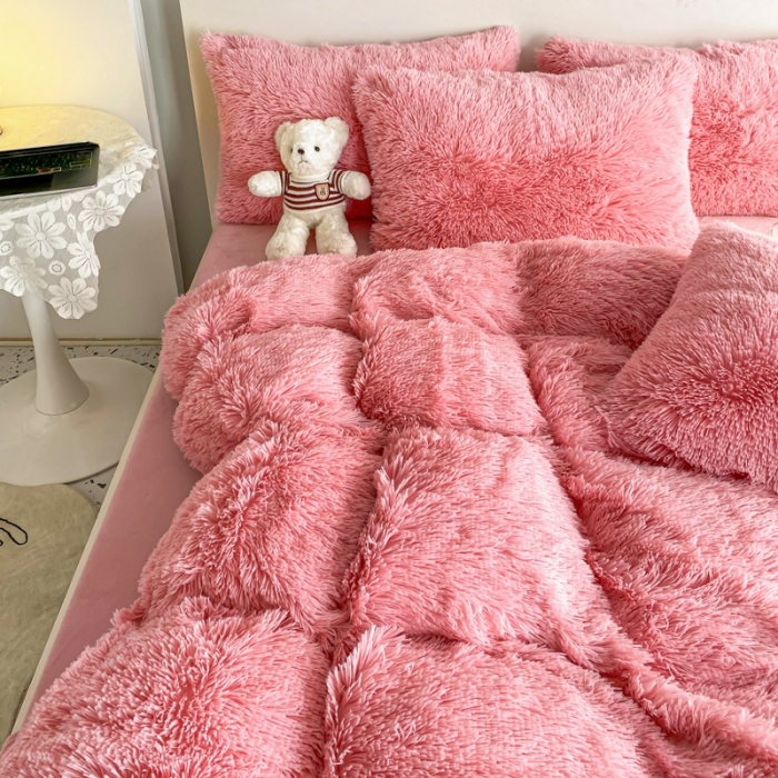 91家纺网 家纺一手货源 找家纺 邦妮家纺 2024新款云貂绒纯色四件套 玉色