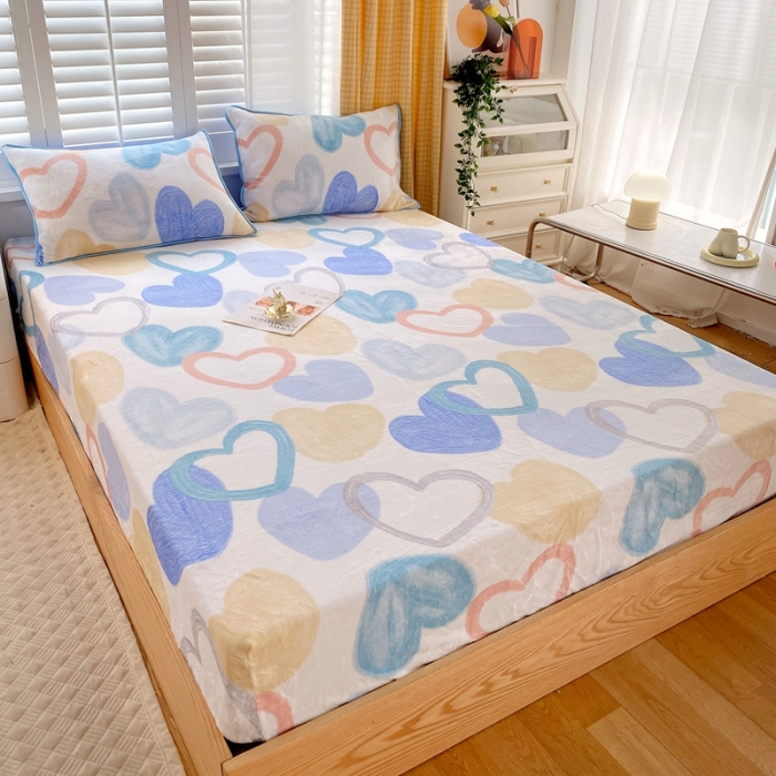 91家纺网 家纺一手货源 找家纺 金鑫汇 2022新款牛奶绒四件套系列-单床笠 爱心