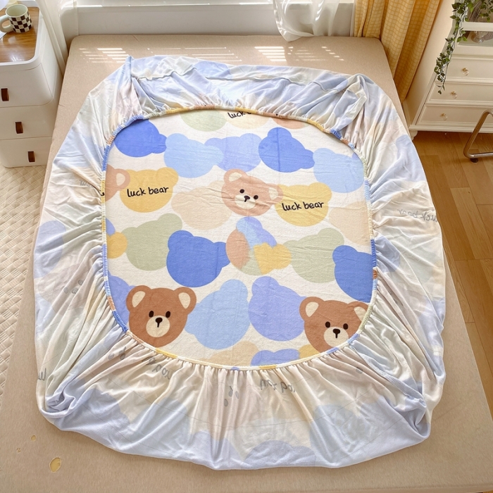 91家纺网 家纺一手货源 找家纺 金鑫汇 2022新款牛奶绒四件套系列-单床笠 开心熊-米白