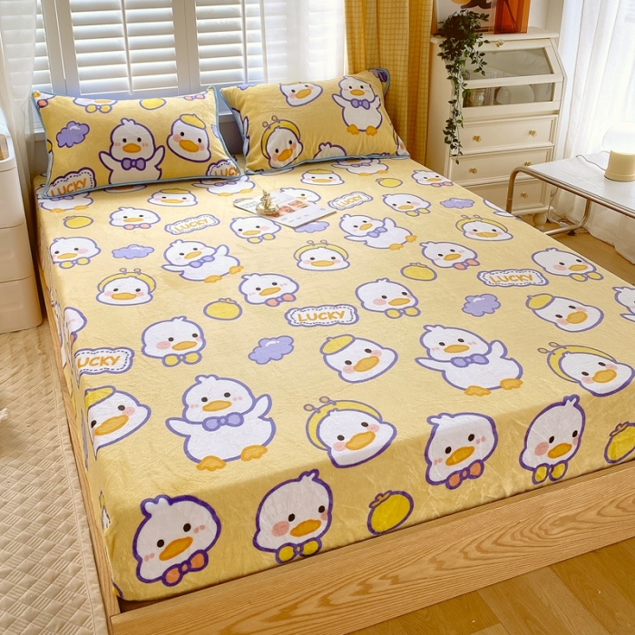 91家纺网 家纺一手货源 找家纺 金鑫汇 2022新款牛奶绒四件套系列-单枕套 欢乐鸭-黄