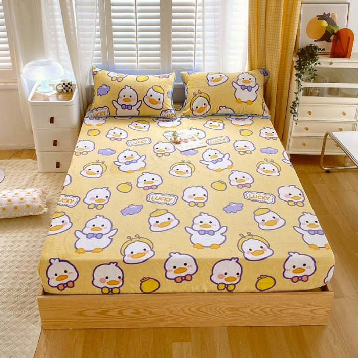 91家纺网 家纺一手货源 找家纺 金鑫汇 2022新款牛奶绒四件套系列-单枕套 欢乐鸭-黄