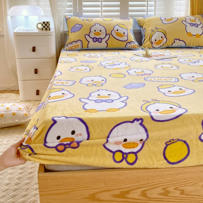 91家纺网 家纺一手货源 找家纺 金鑫汇 2022新款牛奶绒四件套系列-单枕套 欢乐鸭-黄