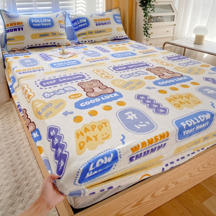 91家纺网 家纺一手货源 找家纺 金鑫汇 2022新款牛奶绒四件套系列-单枕套 幸运熊-兰