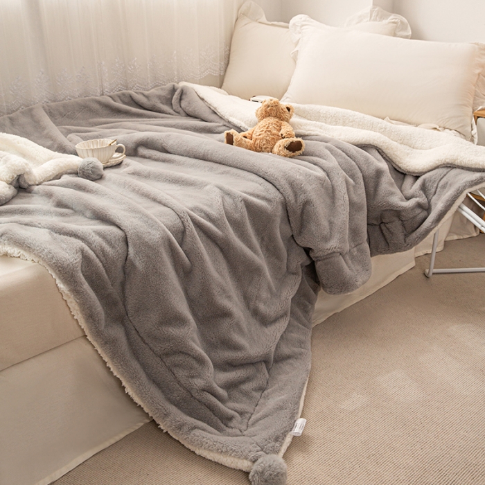 91家纺网 家纺一手货源 找家纺 潮邦2025新款仿兔毛羊羔绒毛球毯含买家秀 普通款灰