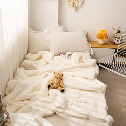 潮邦2025新款仿兔毛羊羔绒毛球毯含买家秀 绣花款白