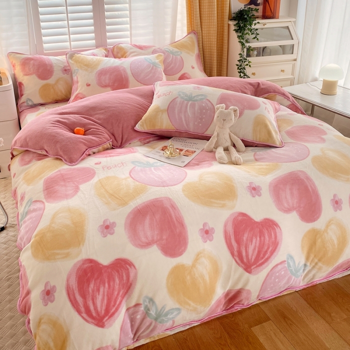 91家纺网 家纺一手货源 找家纺 金鑫汇 2022新款牛奶绒四件套系列 粉波波