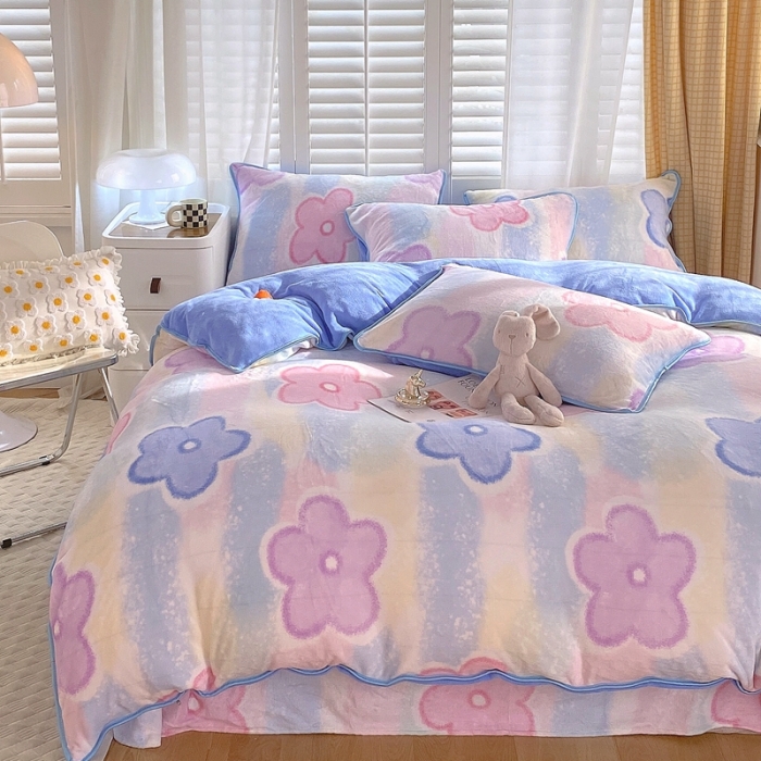 91家纺网 家纺一手货源 找家纺 金鑫汇 2022新款牛奶绒四件套系列 五叶花朵