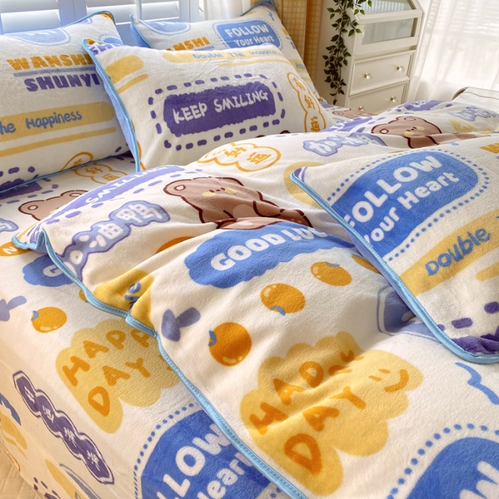 91家纺网 家纺一手货源 找家纺 金鑫汇 2022新款牛奶绒四件套系列 幸运熊-兰