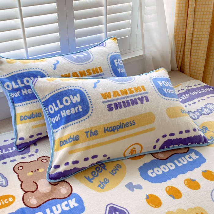 91家纺网 家纺一手货源 找家纺 金鑫汇 2022新款牛奶绒四件套系列 幸运熊-兰