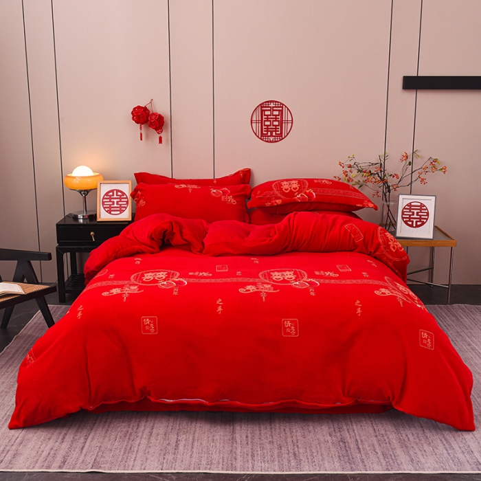 91家纺网 家纺一手货源 找家纺 金麦家纺 新款婚庆牛奶绒印花婚庆被大红喜被四件套 执子之手