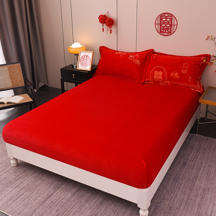 91家纺网 家纺一手货源 找家纺 金麦家纺 新款婚庆牛奶绒印花婚庆被大红喜被四件套 执子之手