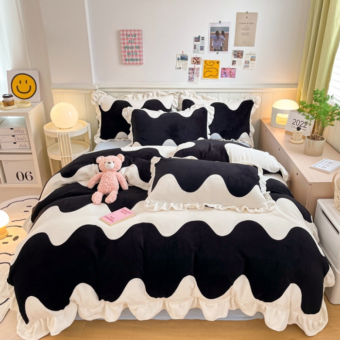 91家纺网 家纺一手货源 找家纺 川悦生活 2022新款韩版花边牛奶绒四件套 波浪舞花边