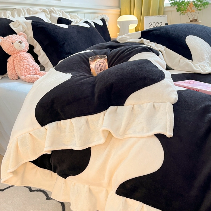 91家纺网 家纺一手货源 找家纺 川悦生活 2022新款韩版花边牛奶绒四件套 波浪舞花边