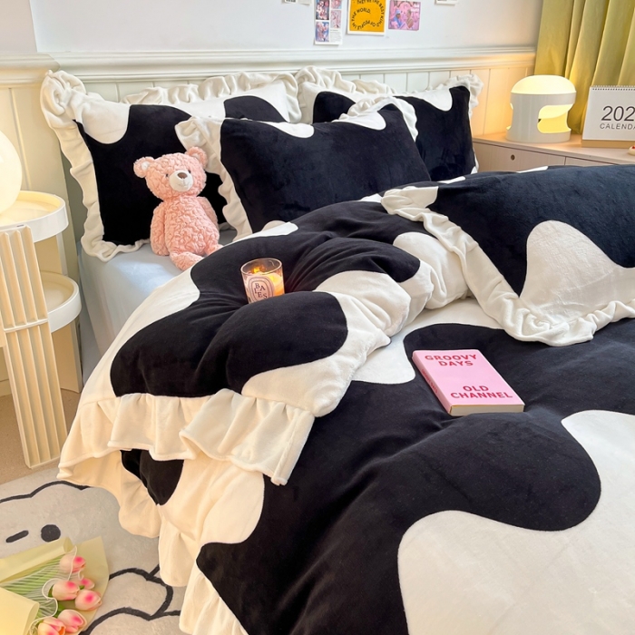 91家纺网 家纺一手货源 找家纺 川悦生活 2022新款韩版花边牛奶绒四件套 波浪舞花边