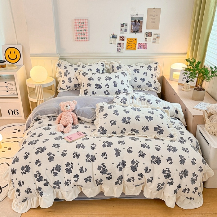 91家纺网 家纺一手货源 找家纺 川悦生活 2022新款韩版花边牛奶绒四件套 ins花花花边