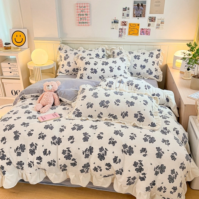 91家纺网 家纺一手货源 找家纺 川悦生活 2022新款韩版花边牛奶绒四件套 ins花花花边