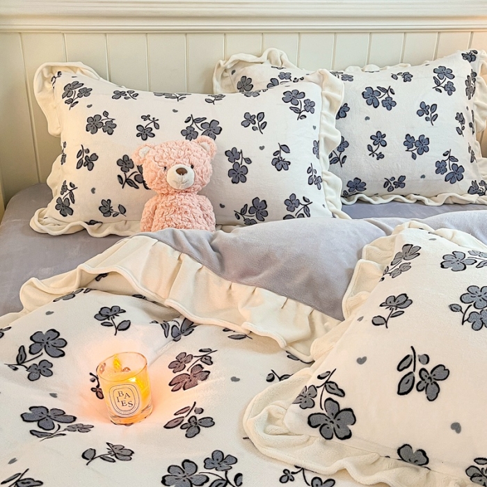 91家纺网 家纺一手货源 找家纺 川悦生活 2022新款韩版花边牛奶绒四件套 ins花花花边