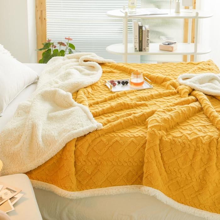 91家纺网 家纺一手货源 找家纺 启优—2022新款AB版双层加厚提花塔芙绒羊羔绒毛毯