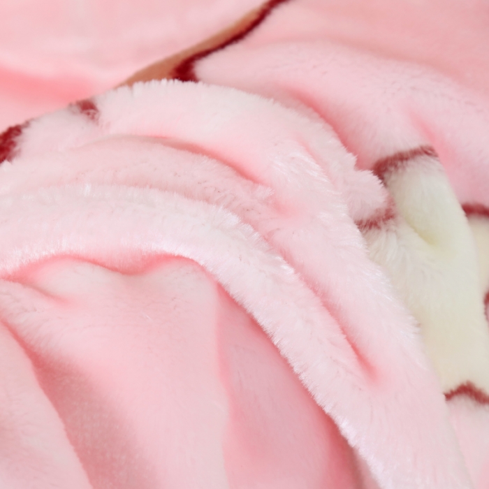 91家纺网 家纺一手货源 找家纺 云毯儿童毯婴儿宝宝毯空调毯午睡毯幼儿园双层毛毯 萌鸡小熊-粉