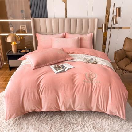 91家纺网 家纺一手货源 找家纺 （总）卡初 2022新款秋冬高克重刺绣宝宝绒四件套