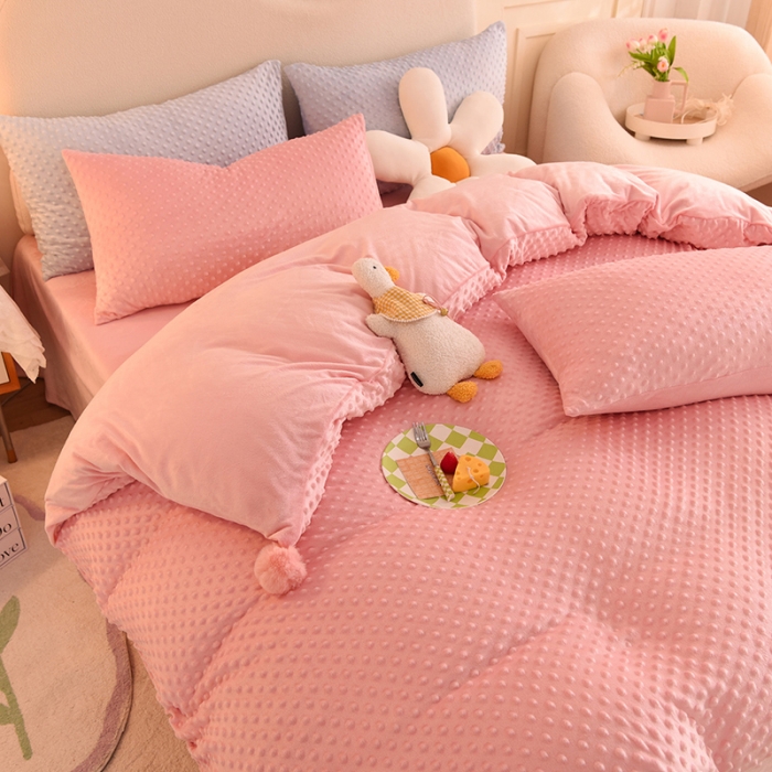 91家纺网 家纺一手货源 找家纺 艾米家居  2022新款秋冬豆豆绒宝宝绒四件套 玉色