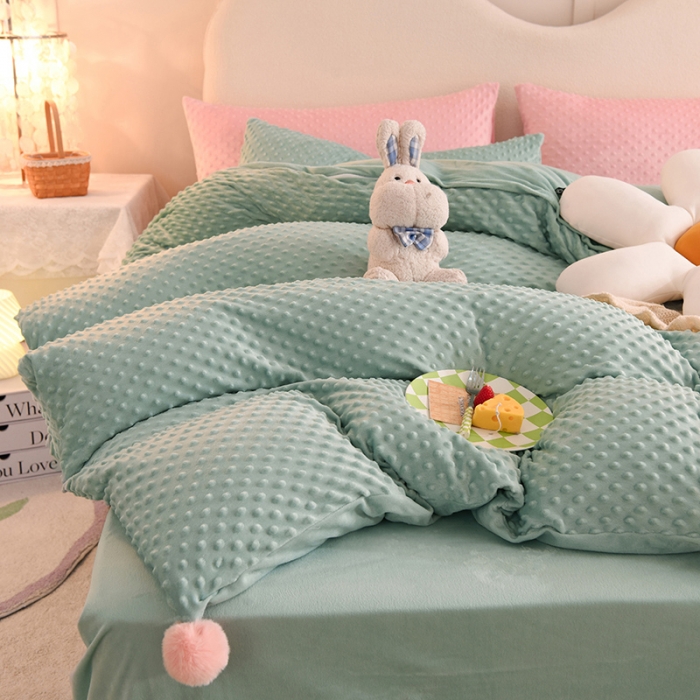 91家纺网 家纺一手货源 找家纺 艾米家居  2022新款秋冬豆豆绒宝宝绒四件套 水绿