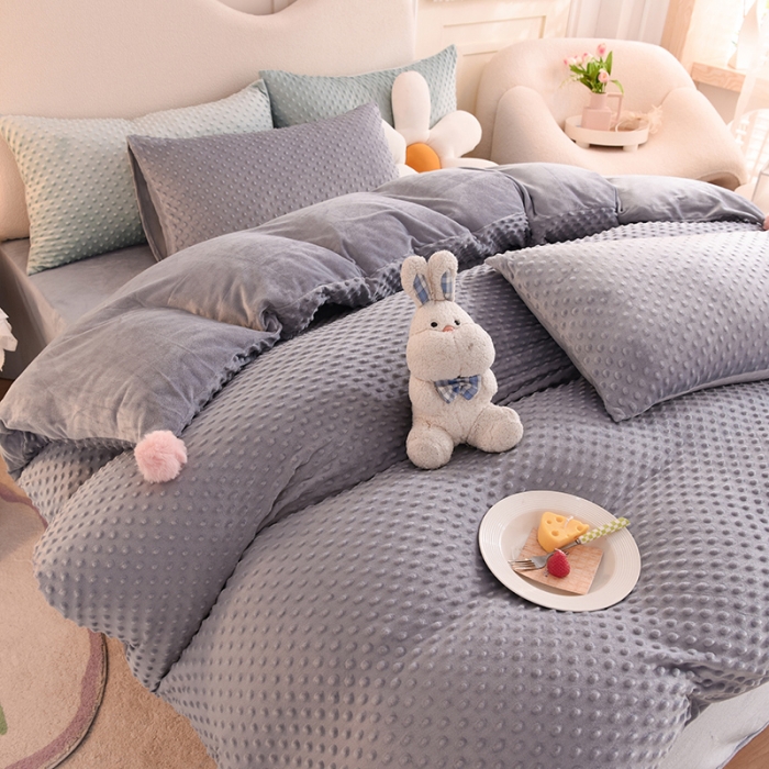 91家纺网 家纺一手货源 找家纺 艾米家居  2022新款秋冬豆豆绒宝宝绒四件套 灰