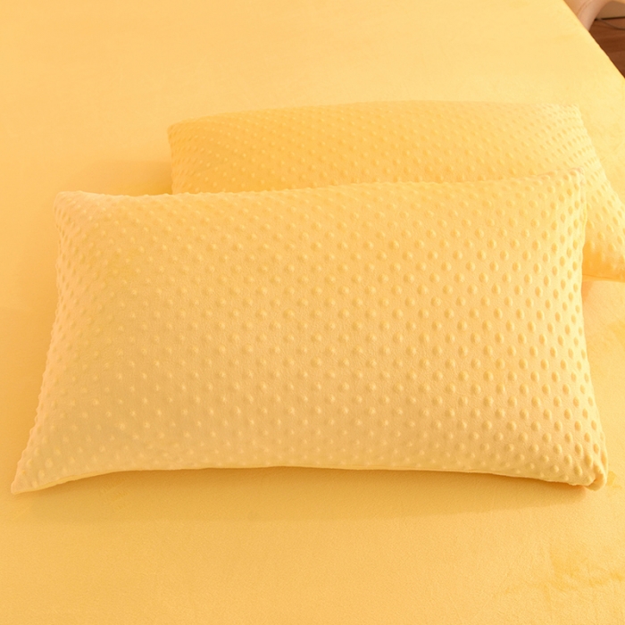 91家纺网 家纺一手货源 找家纺 艾米家居  2022新款秋冬豆豆绒宝宝绒四件套 黄