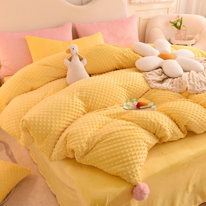 91家纺网 家纺一手货源 找家纺 艾米家居  2022新款秋冬豆豆绒宝宝绒四件套 黄