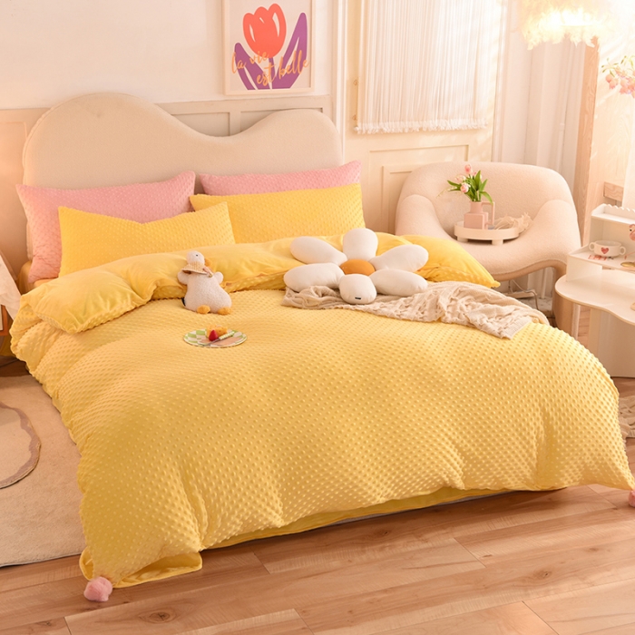 91家纺网 家纺一手货源 找家纺 艾米家居  2022新款秋冬豆豆绒宝宝绒四件套 黄