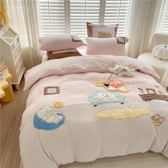 91家纺网 家纺一手货源 找家纺 星野2022新款高克重全消光秋冬绒牛奶绒四件套 假日时光