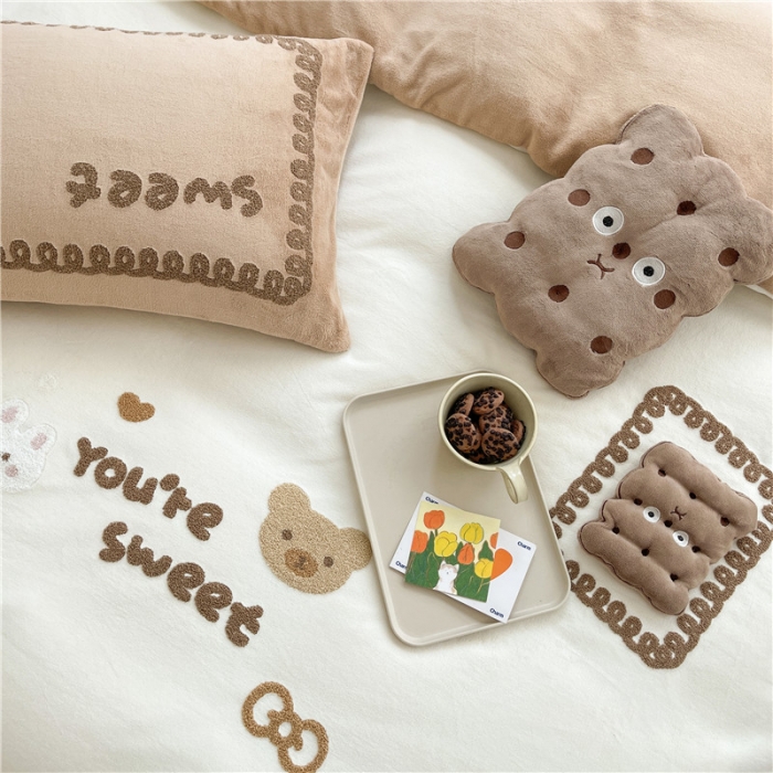 91家纺网 家纺一手货源 找家纺 星野2022新款高克重全消光秋冬绒牛奶绒四件套 可可饼干