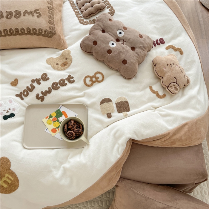 91家纺网 家纺一手货源 找家纺 星野2022新款高克重全消光秋冬绒牛奶绒四件套 可可饼干