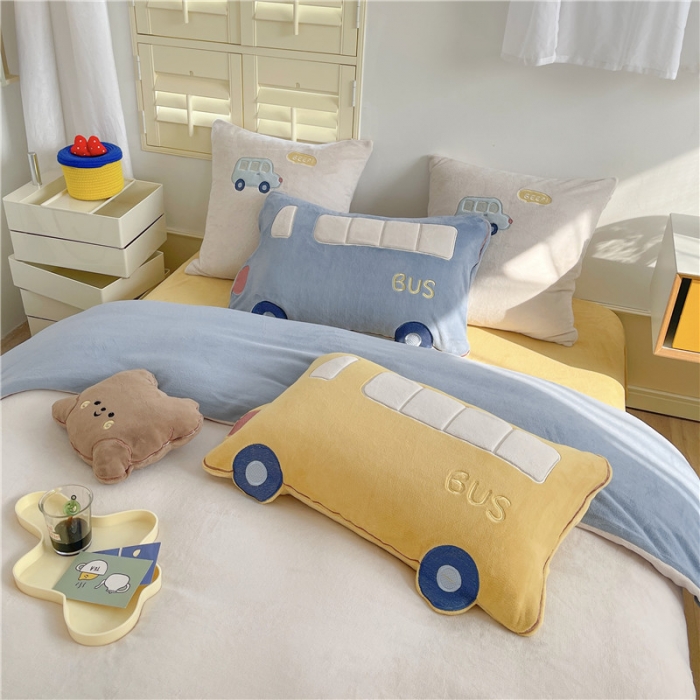 91家纺网 家纺一手货源 找家纺 星野2022新款高克重全消光秋冬绒牛奶绒四件套 小熊巴士