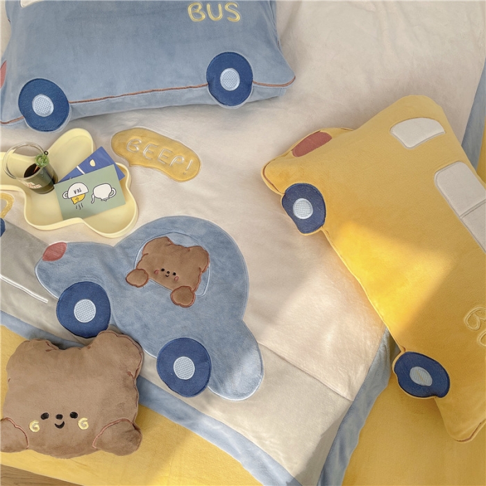 91家纺网 家纺一手货源 找家纺 星野2022新款高克重全消光秋冬绒牛奶绒四件套 小熊巴士